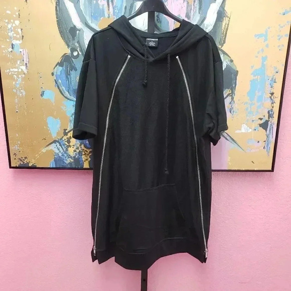 Victorious Black Double Zip Short Sleeve Hooded Dress - Picture 4 of 5